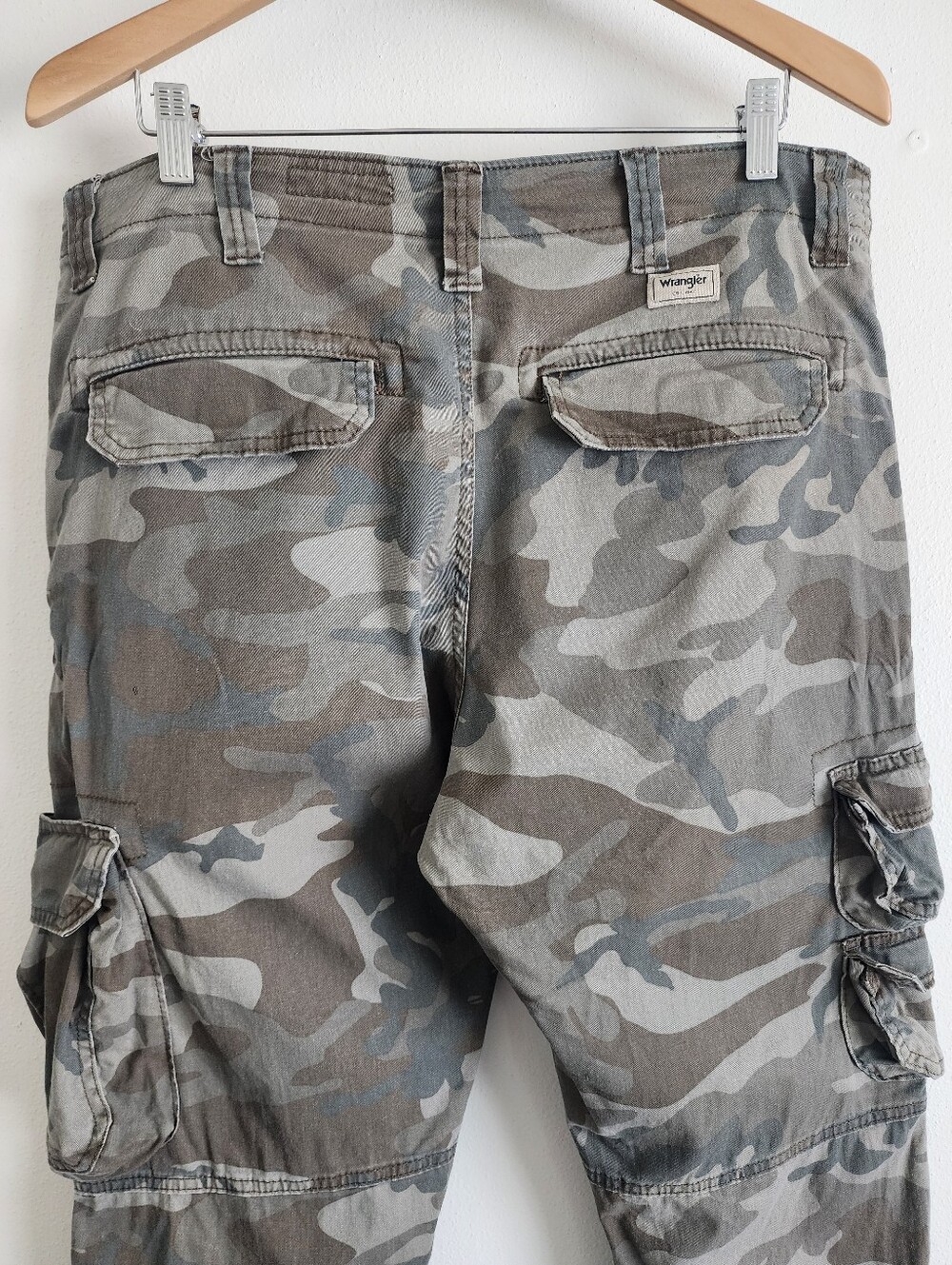 Wrangler Mens Camo Cargo Pants 36x32 Regular Taper Camouflage Stretch Utility - Picture 8 of 11